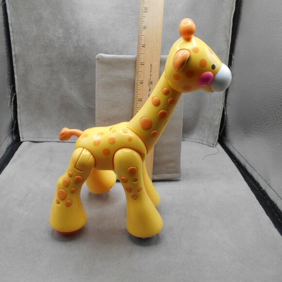Fisher Price Amazing Animals Giraffe Replacement for Sing & Go Choo Choo K0467 - Picture 4 of 8